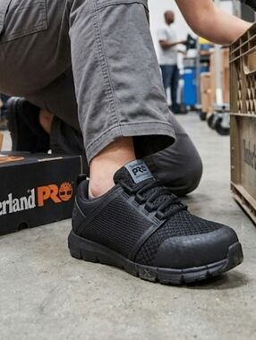 NEW  Timberland PRO Radius Women's Composite Safety Toe Work Shoes - Size 5.5W